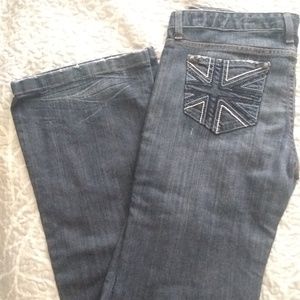 NWOT Monarchy Jeans Size 10